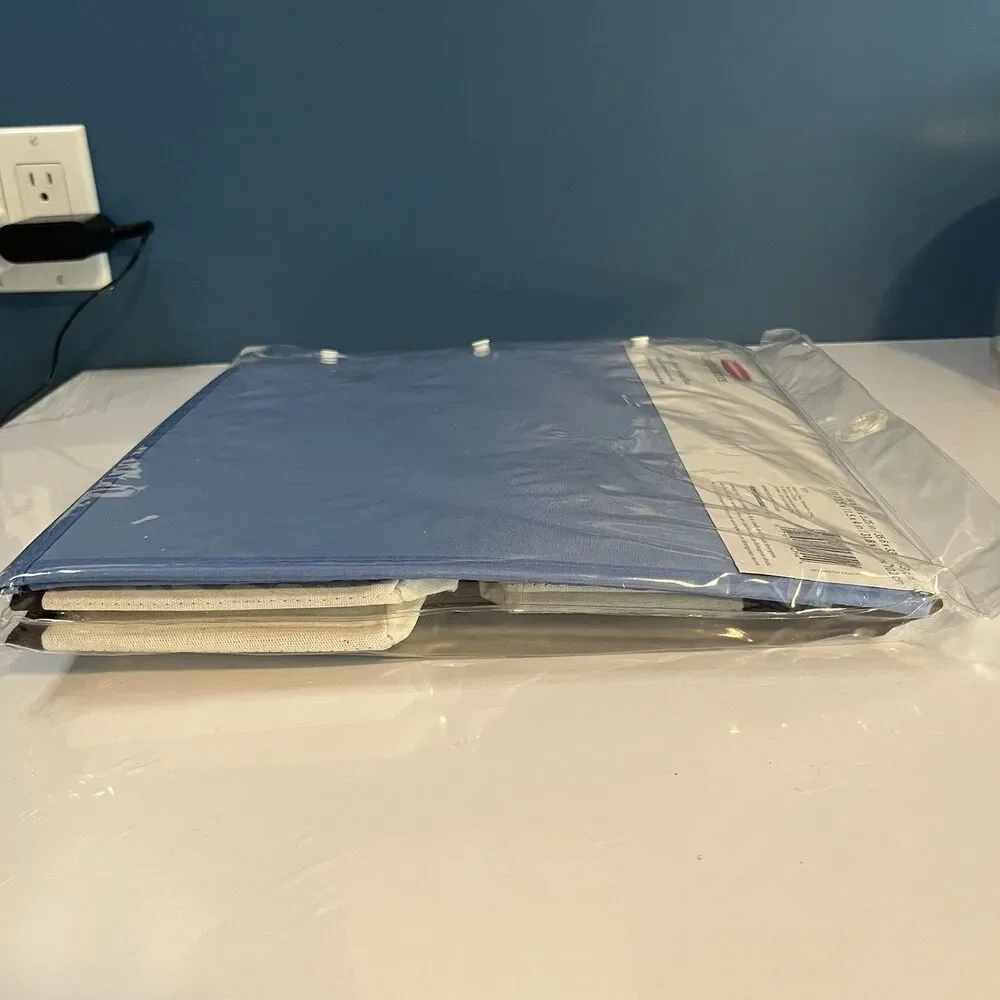 Rubbermaid *brand new